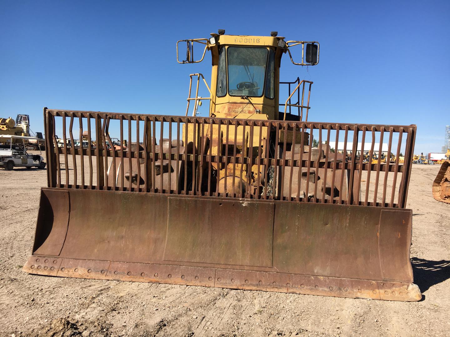 COMPACTADOR PATA DE CABRA CATERPILLAR 826C